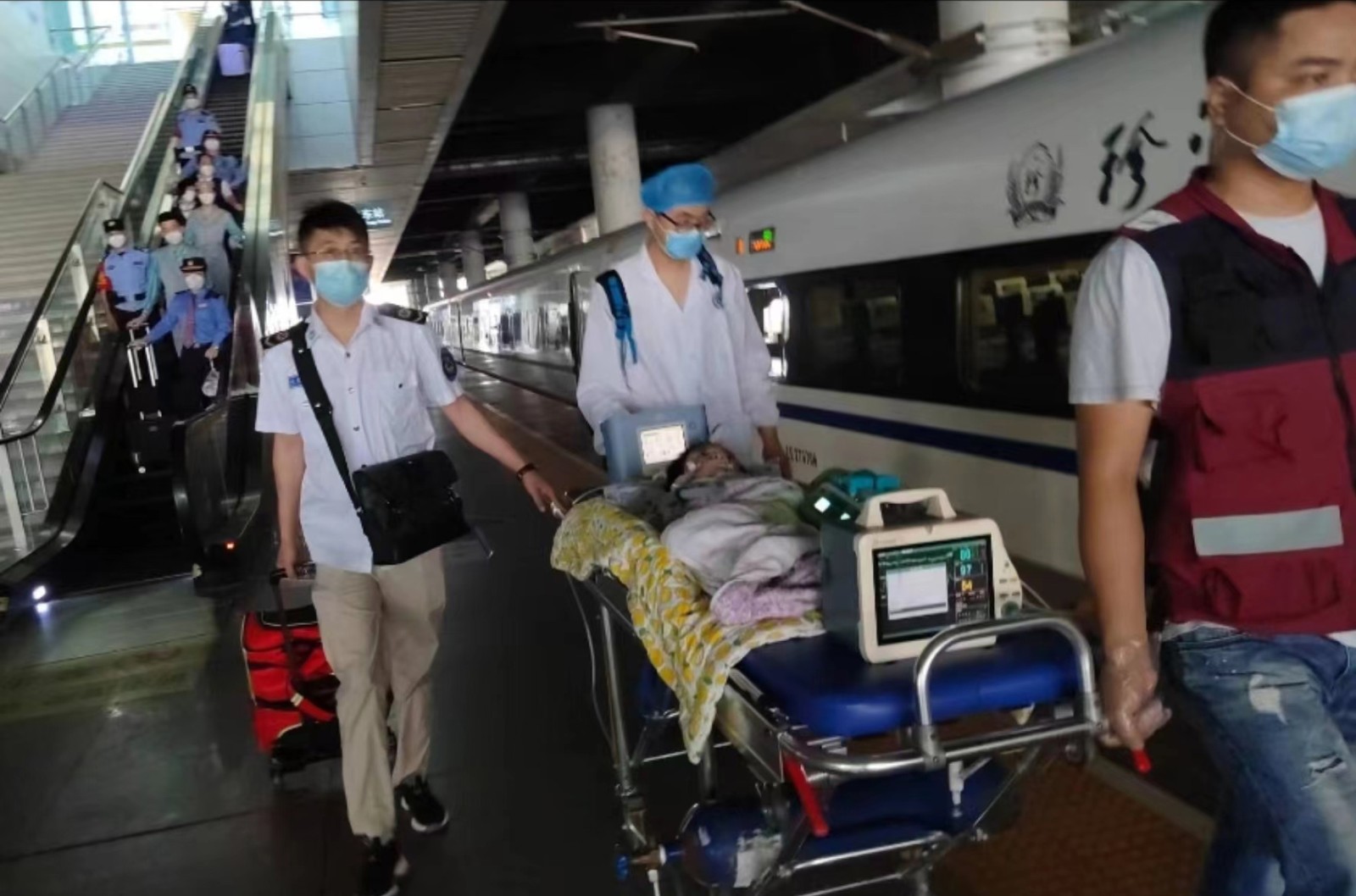 罗甸县高铁转运公司